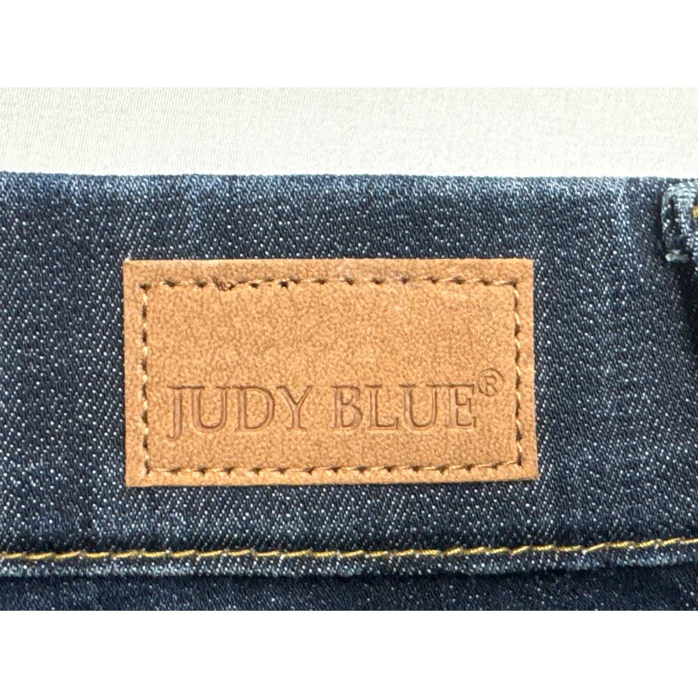 NWT Judy Blue Women's High Waist Blakely Pull On Bermuda Shorts - XS (24x7.5) - Picture 3 of 9